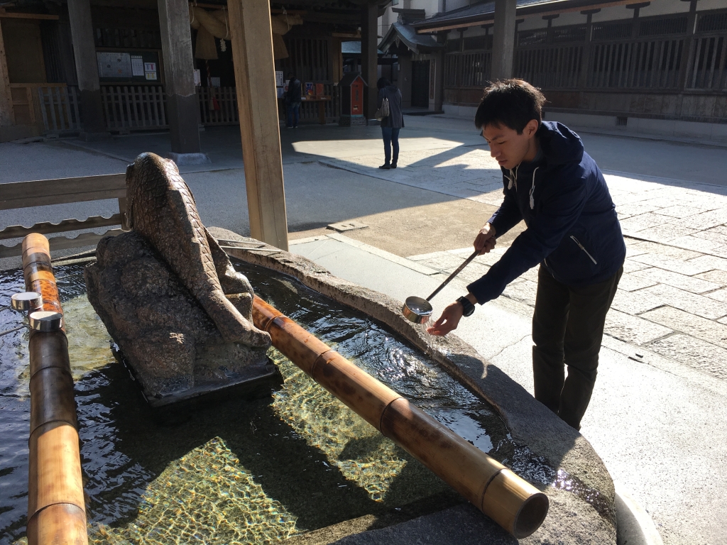 十日恵比寿神社の手水舎